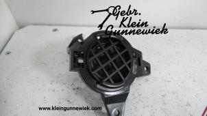 Used Speaker Volkswagen T-Roc Price on request offered by Gebr.Klein Gunnewiek Ho.BV