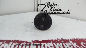 Gebrauchte Licht Schalter Volkswagen Transporter Preis € 20,00 Margenregelung angeboten von Gebr.Klein Gunnewiek Ho.BV