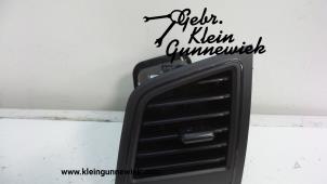 Used Dashboard vent Volkswagen Transporter Price on request offered by Gebr.Klein Gunnewiek Ho.BV