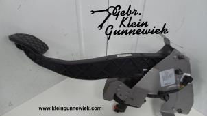 Usados Pedal de embrague Volkswagen Transporter Precio de solicitud ofrecido por Gebr.Klein Gunnewiek Ho.BV