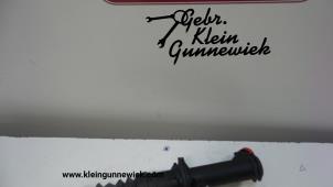 Usados Embrague cilindro maestro Renault Captur Precio de solicitud ofrecido por Gebr.Klein Gunnewiek Ho.BV