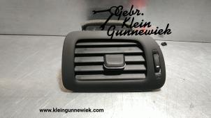 Gebrauchte Luftgitter Armaturenbrett Opel Ampera Preis auf Anfrage angeboten von Gebr.Klein Gunnewiek Ho.BV
