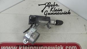 Usagé Serrure de contact + clé Opel Adam Prix sur demande proposé par Gebr.Klein Gunnewiek Ho.BV