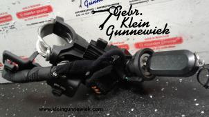 Usagé Serrure de contact + clé Fiat Punto Prix sur demande proposé par Gebr.Klein Gunnewiek Ho.BV