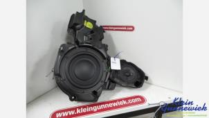 Begagnade Högtalare Audi A8 Pris € 195,00 Marginaltabell erbjuds av Klein Gunnewiek Autodemontage & Motorentechniek