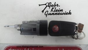 Used Ignition lock + key Opel Antara Price on request offered by Gebr.Klein Gunnewiek Ho.BV