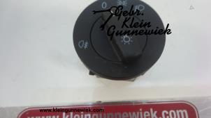 Gebrauchte Licht Schalter Volkswagen Transporter Preis € 20,00 Margenregelung angeboten von Gebr.Klein Gunnewiek Ho.BV