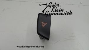 Usados Interruptor de luz de pánico Audi Q5 Precio de solicitud ofrecido por Gebr.Klein Gunnewiek Ho.BV