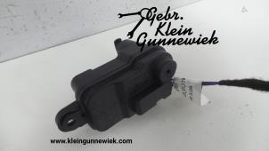 Gebrauchte Motor Zentralverriegelung Audi A8 Preis € 20,00 Margenregelung angeboten von Gebr.Klein Gunnewiek Ho.BV