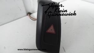 Używane Przelacznik swiatel awaryjnych Audi A5 Cena na żądanie oferowane przez Gebr.Klein Gunnewiek Ho.BV
