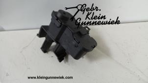 Gebrauchte Motor Zentralverriegelung Volkswagen Golf Preis € 15,00 Margenregelung angeboten von Gebr.Klein Gunnewiek Ho.BV