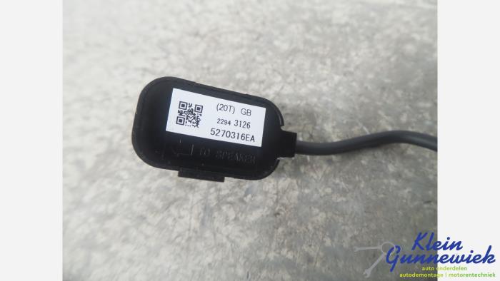 Używane Mikrofon Opel Cascada Cena na żądanie oferowane przez Klein Gunnewiek Autodemontage & Motorentechniek