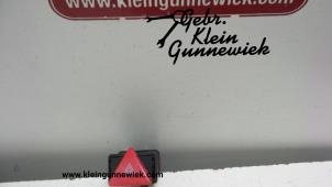Używane Przelacznik swiatel awaryjnych Volkswagen Lupo Cena na żądanie oferowane przez Gebr.Klein Gunnewiek Ho.BV