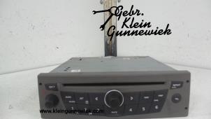 Usagé Système navigation Renault Kangoo Prix sur demande proposé par Gebr.Klein Gunnewiek Ho.BV