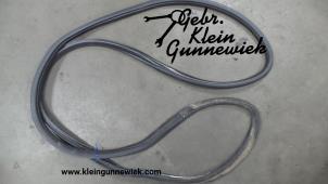 Gebrauchte Türgummi 2-türig links Volkswagen Crafter Preis € 25,00 Margenregelung angeboten von Gebr.Klein Gunnewiek Ho.BV