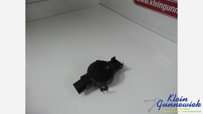 Begagnade Regnsensor Opel Astra Pris € 28,00 Marginaltabell erbjuds av Klein Gunnewiek Autodemontage & Motorentechniek