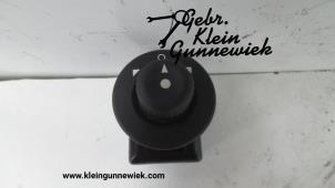 Usados Interruptor de retrovisor Peugeot Partner Precio de solicitud ofrecido por Gebr.Klein Gunnewiek Ho.BV