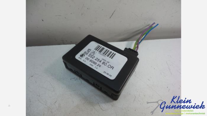 Gebrauchte Regensensor Citroen C2 Preis € 20,00 Margenregelung angeboten von Klein Gunnewiek Autodemontage & Motorentechniek