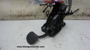 Used Brake pedal Renault Laguna Price on request offered by Gebr.Klein Gunnewiek Ho.BV