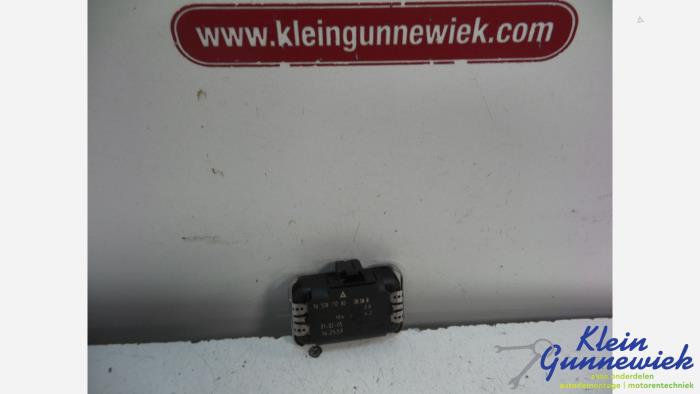 Begagnade Regnsensor Peugeot 307 Pris € 20,00 Marginaltabell erbjuds av Klein Gunnewiek Autodemontage & Motorentechniek