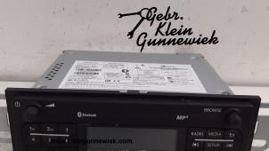 Usados Radio Renault Trafic Precio de solicitud ofrecido por Gebr.Klein Gunnewiek Ho.BV