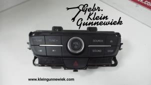 Usados Panel de control de radio Ford Kuga Precio € 65,00 Norma de margen ofrecido por Gebr.Klein Gunnewiek Ho.BV