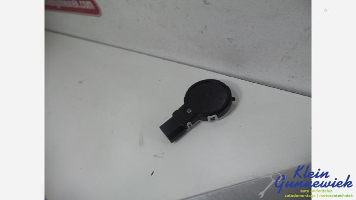 Begagnade Regnsensor Ford C-Max Pris € 20,00 Marginaltabell erbjuds av Klein Gunnewiek Autodemontage & Motorentechniek