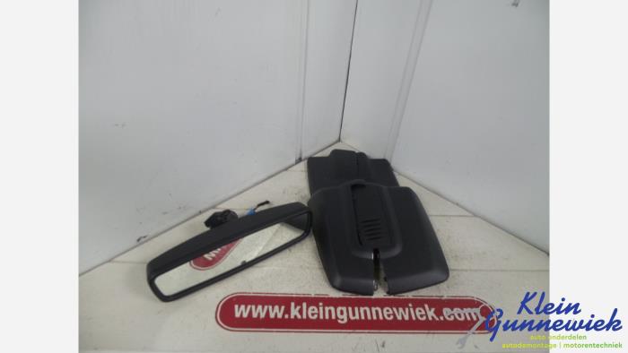 Używane Lusterko wewnetrzne Ford Focus Cena € 36,00 Procedura marży oferowane przez Klein Gunnewiek Autodemontage & Motorentechniek