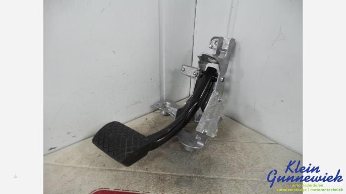Używane Pedal hamulca Audi Q7 Cena € 20,00 Procedura marży oferowane przez Klein Gunnewiek Autodemontage & Motorentechniek