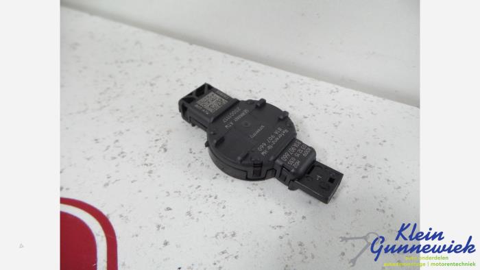 Begagnade Regnsensor Audi A4 Pris € 20,00 Marginaltabell erbjuds av Klein Gunnewiek Autodemontage & Motorentechniek