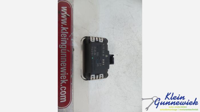 Begagnade Regnsensor Citroen C5 Pris € 42,00 Marginaltabell erbjuds av Klein Gunnewiek Autodemontage & Motorentechniek