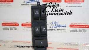 Used Multi-functional window switch Opel Antara Price on request offered by Gebr.Klein Gunnewiek Ho.BV