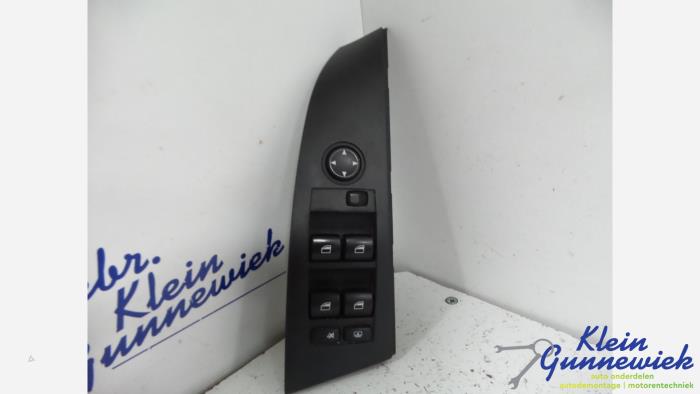 Usados Interruptor combinado de ventanillas BMW 5-Serie Precio € 16,00 Norma de margen ofrecido por Klein Gunnewiek Autodemontage & Motorentechniek