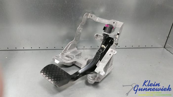 Używane Pedal hamulca Audi A5 Cena € 55,00 Procedura marży oferowane przez Klein Gunnewiek Autodemontage & Motorentechniek