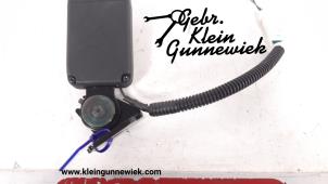 Used Rear seatbelt buckle, left Hyundai I20 Price on request offered by Gebr.Klein Gunnewiek Ho.BV