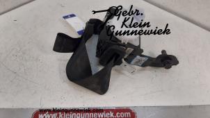 Used Rear seatbelt, left Hyundai I40 Price on request offered by Gebr.Klein Gunnewiek Ho.BV