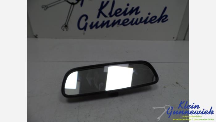Używane Lusterko wewnetrzne Mercedes Vaneo Cena € 18,00 Procedura marży oferowane przez Klein Gunnewiek Autodemontage & Motorentechniek
