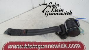 Gebrauchte Sicherheitsgurt links hinten Peugeot 208 Preis auf Anfrage angeboten von Gebr.Klein Gunnewiek Ho.BV