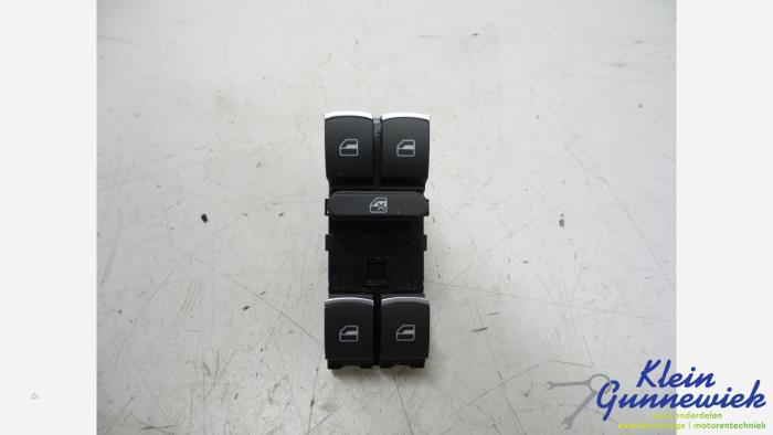 Usados Interruptor combinado de ventanillas Volkswagen Jetta Precio € 18,00 Norma de margen ofrecido por Klein Gunnewiek Autodemontage & Motorentechniek