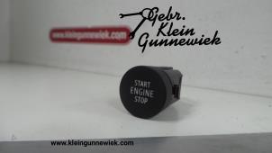 Used Start/stop switch Renault Clio Price € 15,00 Margin scheme offered by Gebr.Klein Gunnewiek Ho.BV