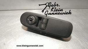 Usados Interruptor combinado de ventanillas Ford S-Max Precio de solicitud ofrecido por Gebr.Klein Gunnewiek Ho.BV