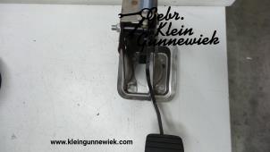 Usados Pedal de freno Renault Twingo Precio de solicitud ofrecido por Gebr.Klein Gunnewiek Ho.BV