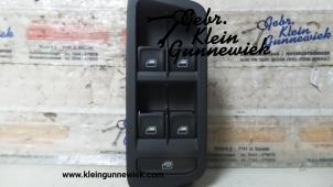 Usados Interruptor combinado de ventanillas Volkswagen Golf Sportsvan Precio de solicitud ofrecido por Gebr.Klein Gunnewiek Ho.BV