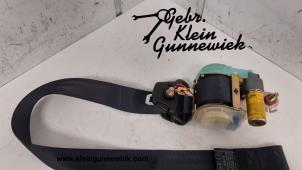 Used Front seatbelt, right Hyundai Coupe Price on request offered by Gebr.Klein Gunnewiek Ho.BV