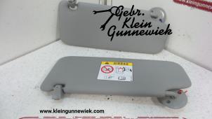 Gebrauchte Zonneklep set Opel Karl Preis auf Anfrage angeboten von Gebr.Klein Gunnewiek Ho.BV