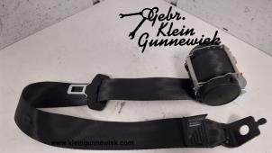 Used Rear seatbelt, right Renault Clio Price € 40,00 Margin scheme offered by Gebr.Klein Gunnewiek Ho.BV
