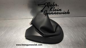 Used Gear stick cover Renault Twingo Price € 15,00 Margin scheme offered by Gebr.Klein Gunnewiek Ho.BV