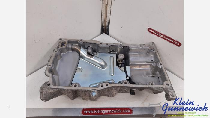Usagé Couvercle carter Opel Insignia Prix € 35,00 Règlement à la marge proposé par Klein Gunnewiek Autodemontage & Motorentechniek
