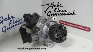 Usados Bomba de gasolina mecánica Volkswagen Passat Precio € 195,00 Norma de margen ofrecido por Gebr.Klein Gunnewiek Ho.BV