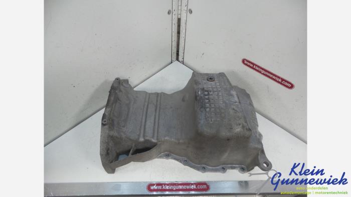 Gebrauchte Ölwanne Dacia Sandero Preis € 35,00 Margenregelung angeboten von Klein Gunnewiek Autodemontage & Motorentechniek